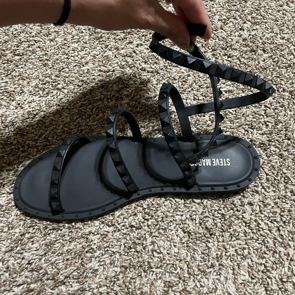Steve Madden sandals - Picture 3 of 9